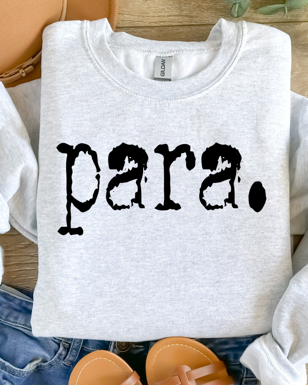 Para Women’s Crewneck