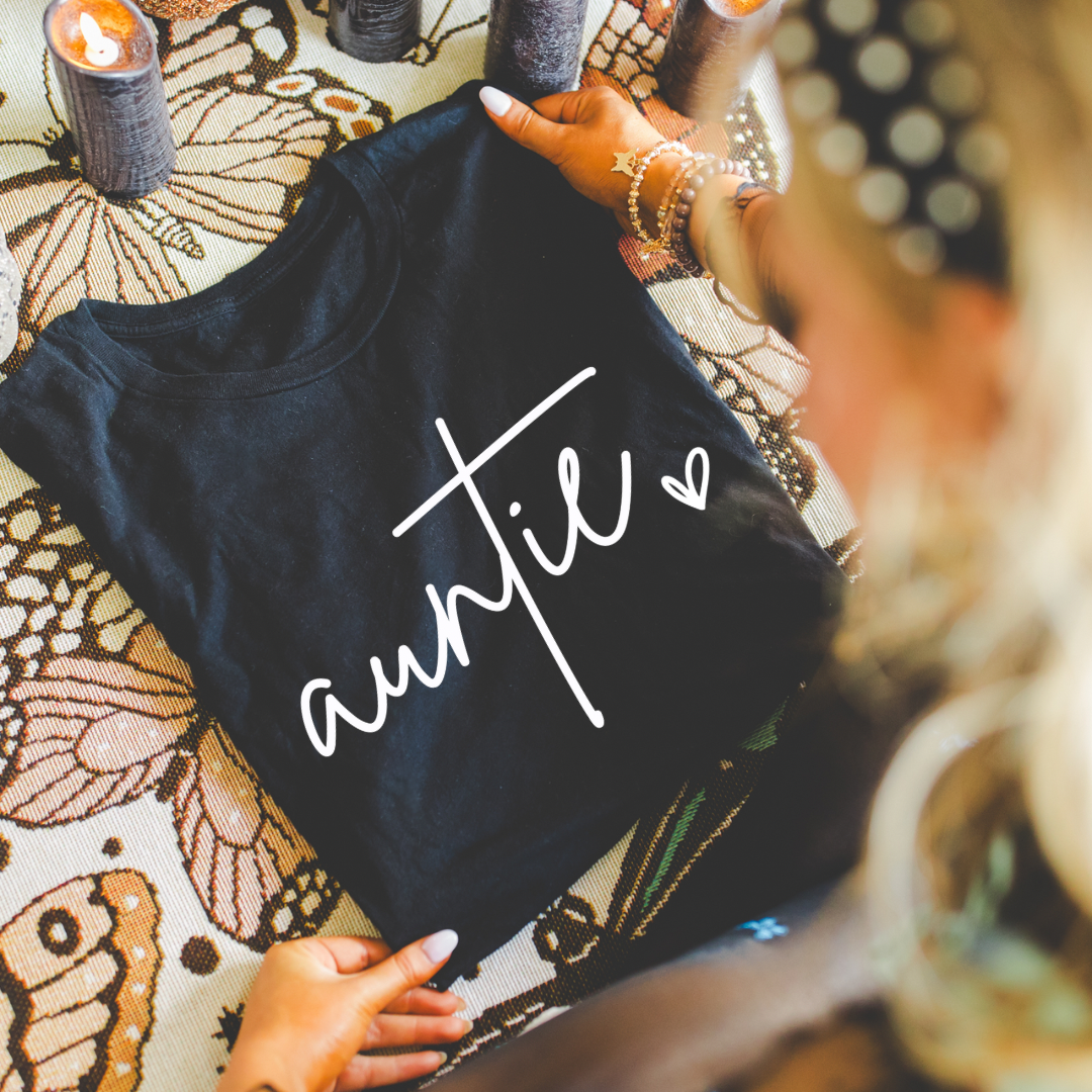 Auntie Love Women’s Crewneck Sweatshirt