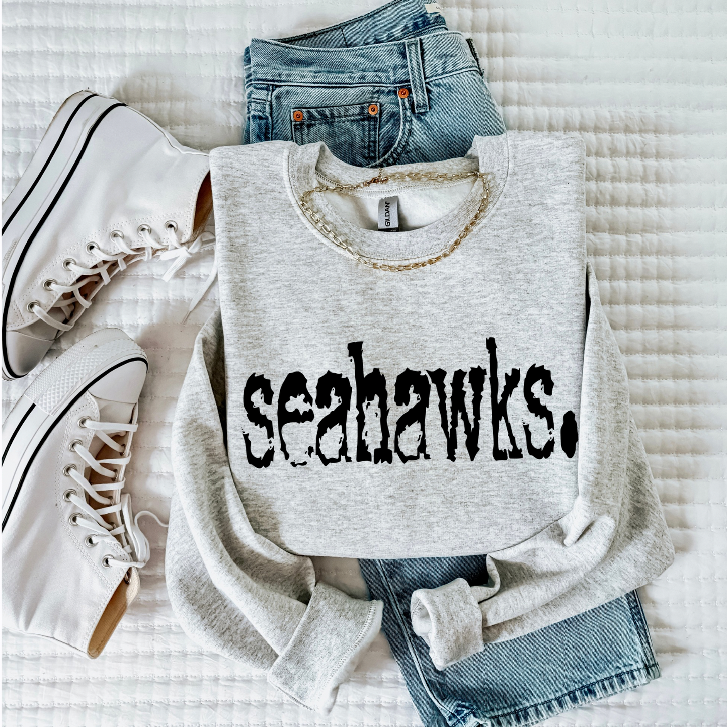 Seahawks Graphic Women’s Crewneck Sweatshirt