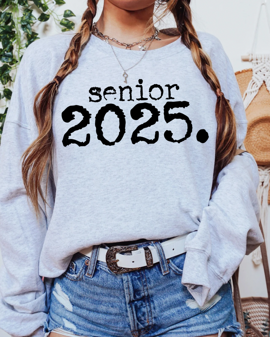 Senior 2025 Women’s Crewneck