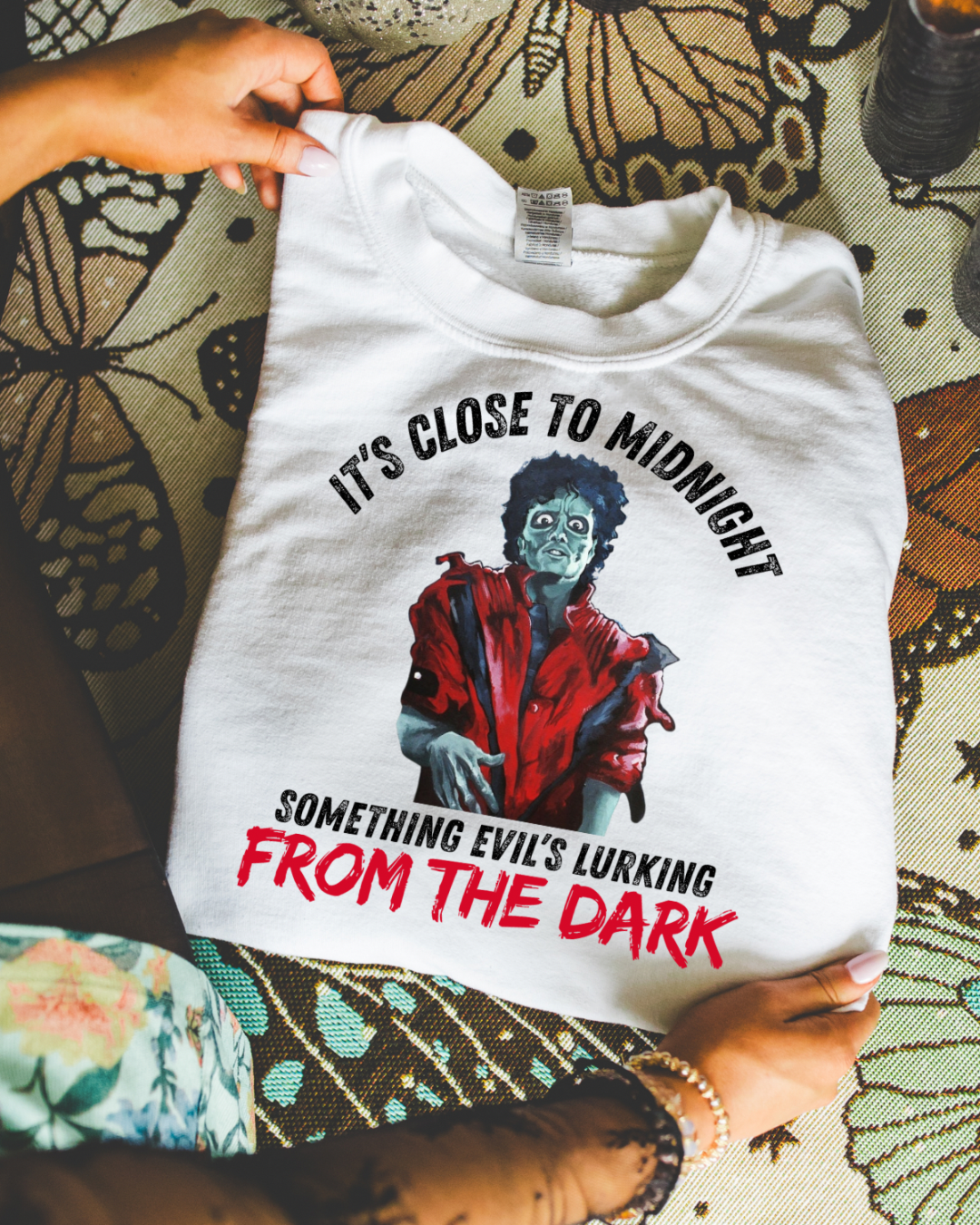 It’s Close To Midnight Women’s Crewneck