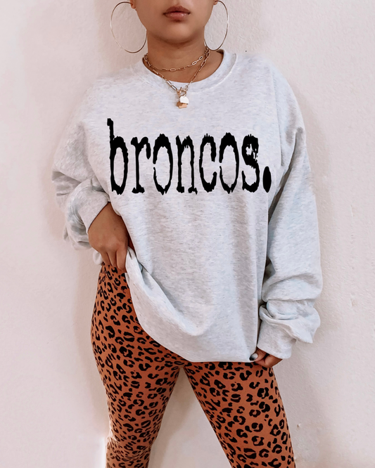 Broncos Graphic Women’s Crewneck Sweatshirt