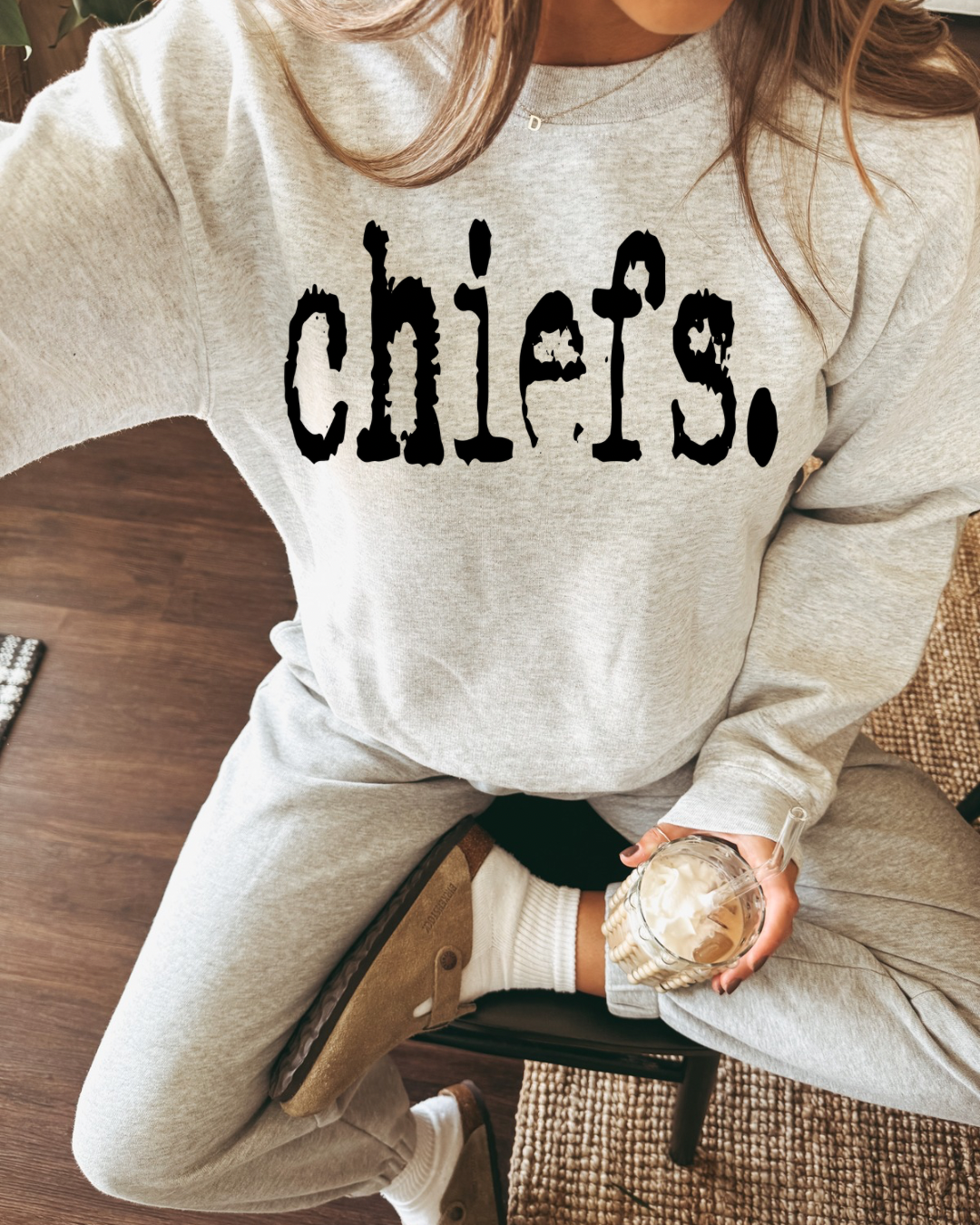 Chiefs Graphic Women’s Crewneck Sweatshirt